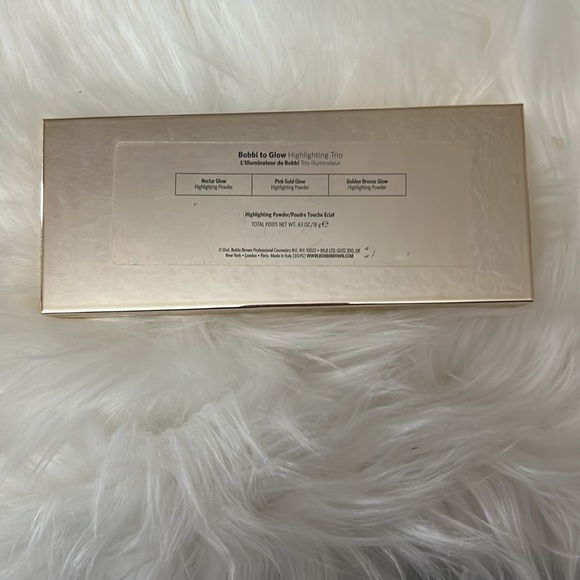 Bobbi to Glow Highlighting Trio - Picture 3 of 3